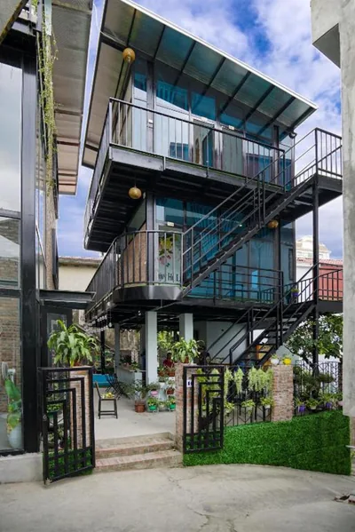 5 to 10 bedrooms houses – Foto’s 4